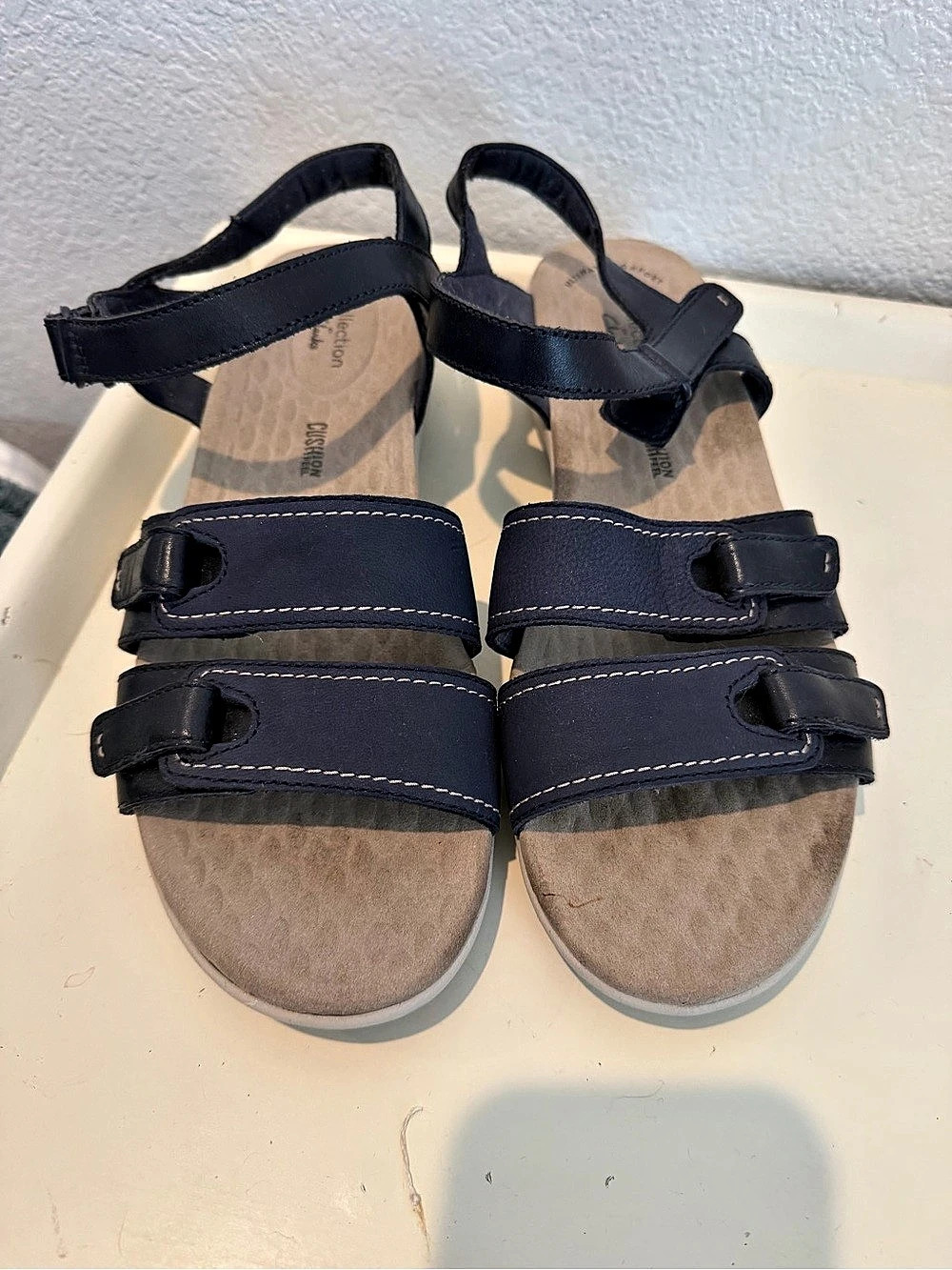 Ultimate comfort Collection by Clarks navy blue women’s size 10 sandals